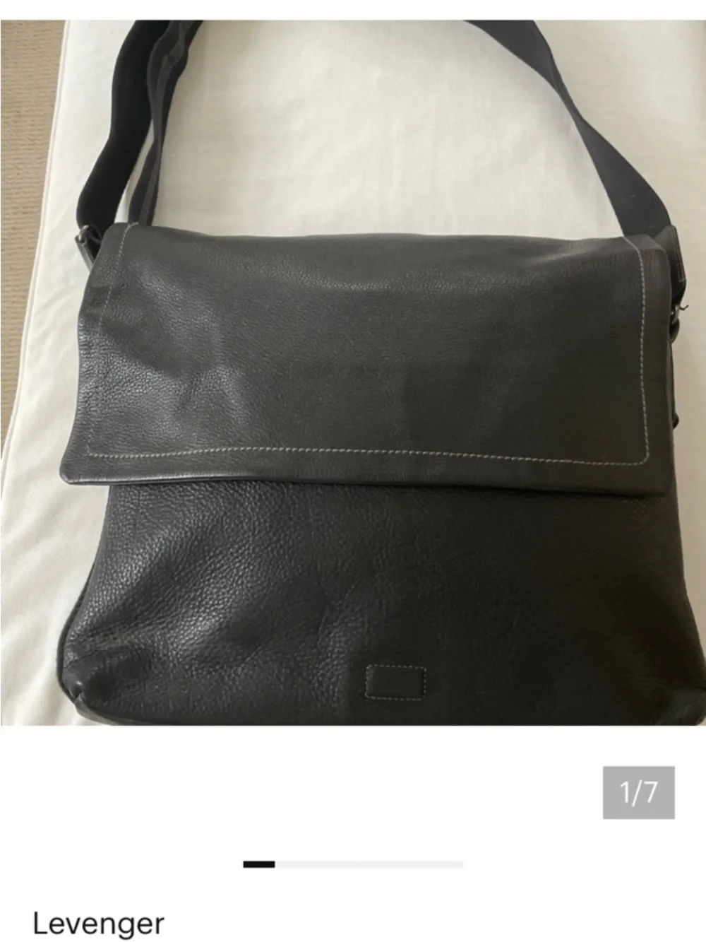 Levenger Black Leather Messenger Bag Travel Vintage!